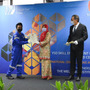 Bursary award to tahfiz and asnaf by YSD for (previously known as TVET Tahfiz Program / Taqniin Tahfiz Program) My Cutting-Edge Program - Course: Welding.